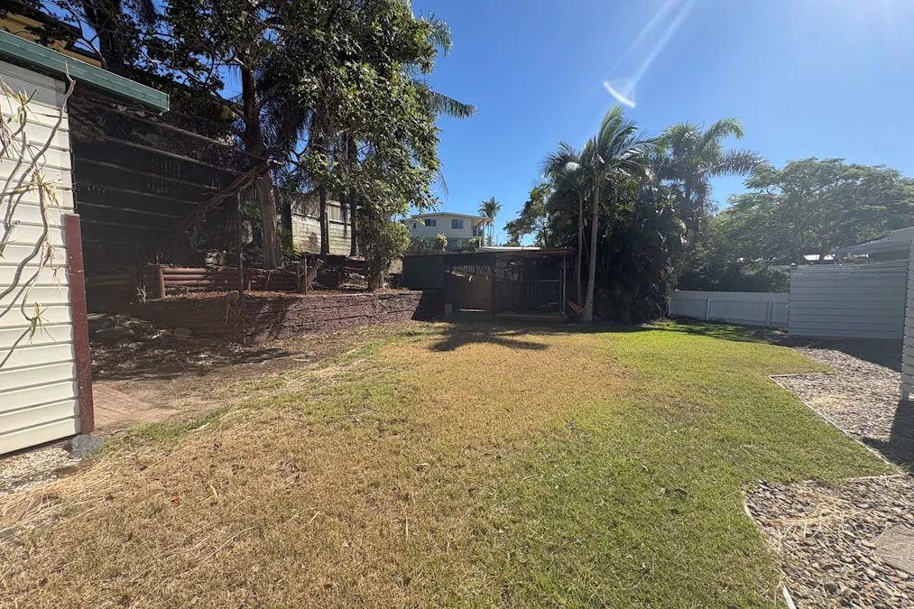 2 Oxley Street, South Gladstone, QLD, 4680 - Image 17