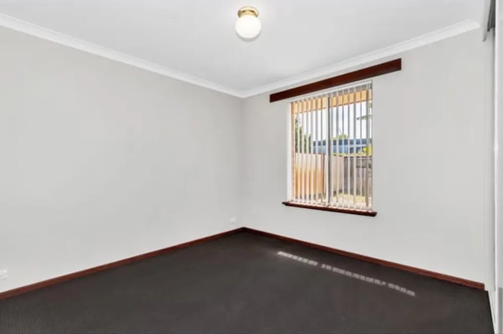 7 Jubilee Drive, Waikiki, WA, 6169 - Image 10