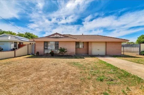 7 Jubilee Drive, Waikiki, WA, 6169 - Image 1