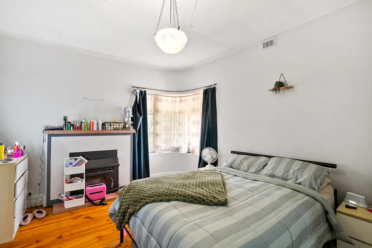 9 Merritt Avenue — photo 7 of 17