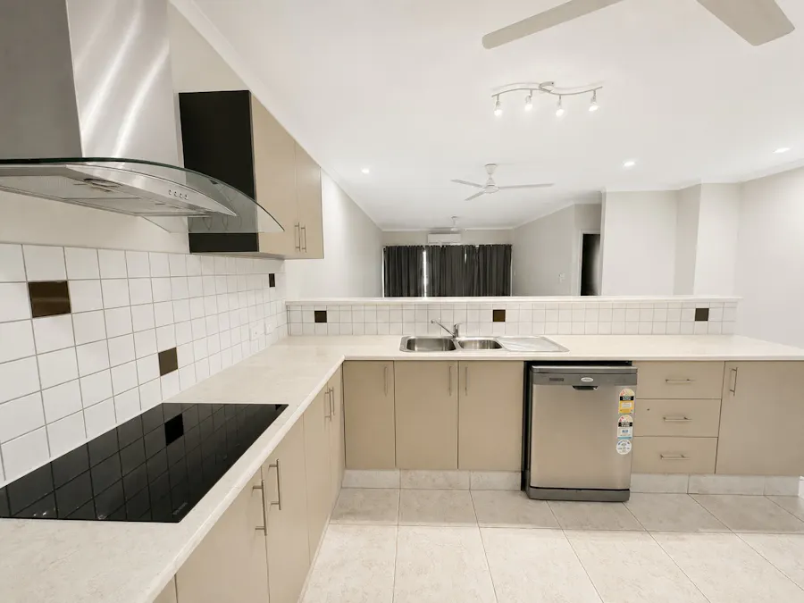2/16 Mirrakma Crescent, Lyons, NT, 0810 - Image 3