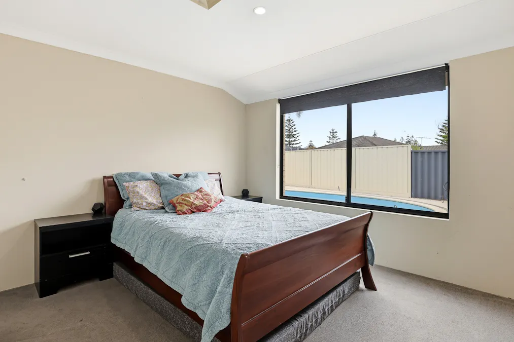 29 Eiffel Crescent, Port Kennedy, WA, 6172 - Image 16