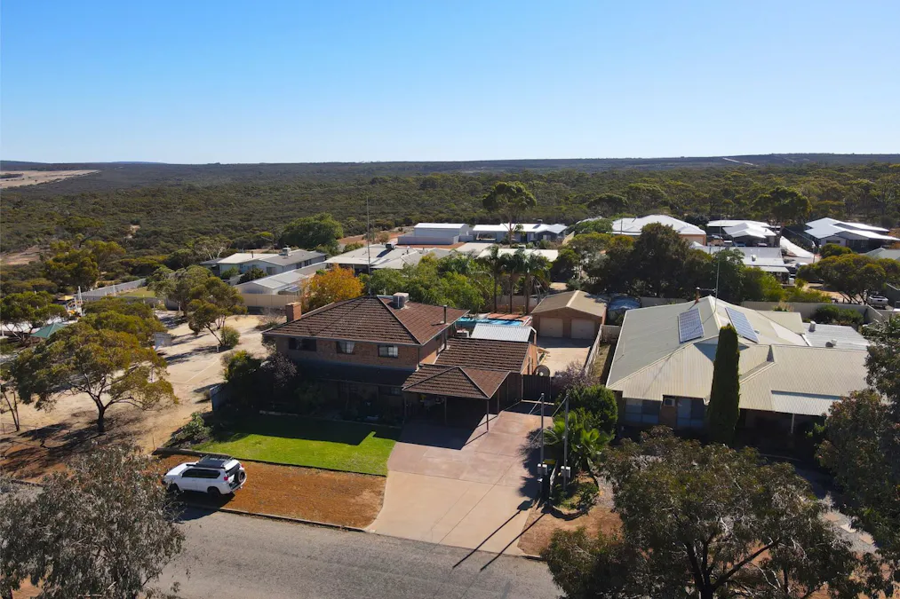 28 Wandoo Crescent, Wongan Hills, WA, 6603 - Image 24