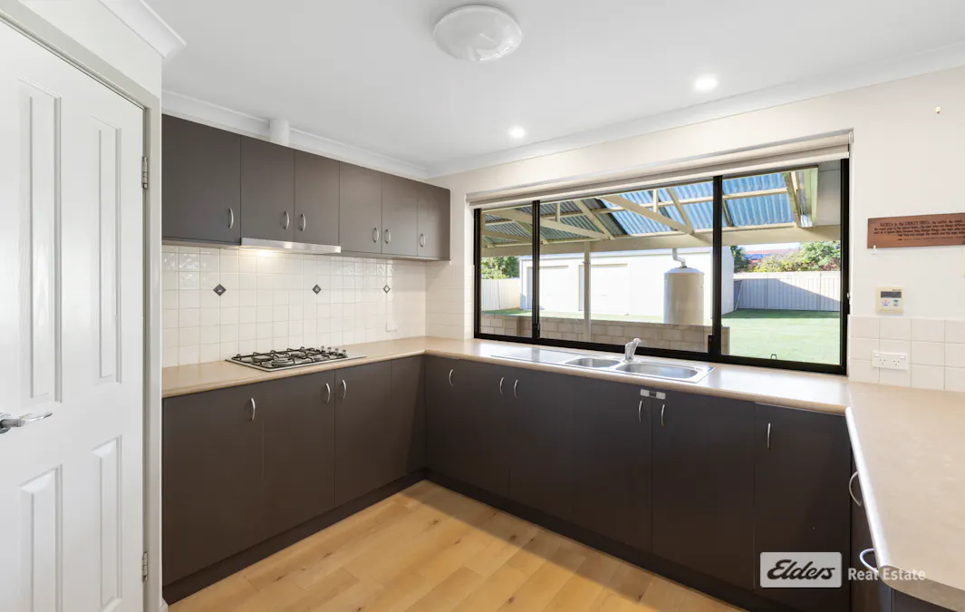 4 Spring Street, Little Grove, WA, 6330 - Image 10