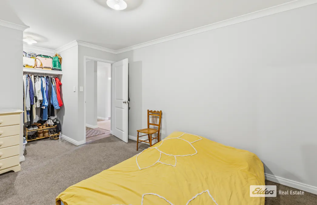 34 Grove Street West, Little Grove, WA, 6330 - Image 13