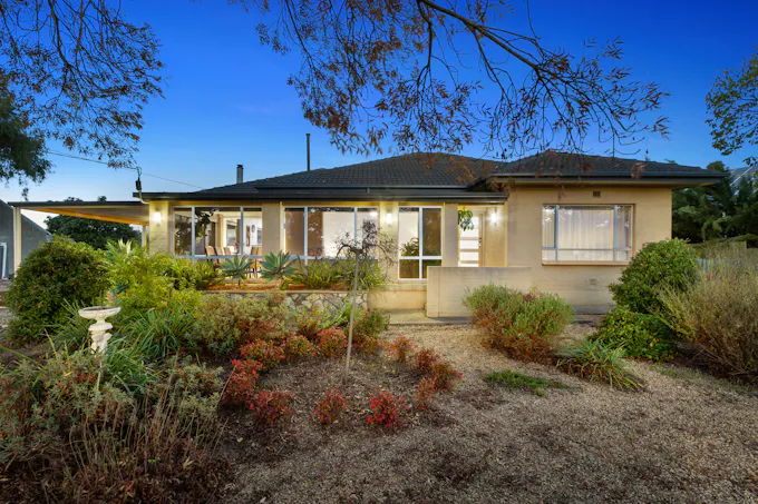 13 Barossa Valley Way, Tanunda, SA, 5352 - Image 1