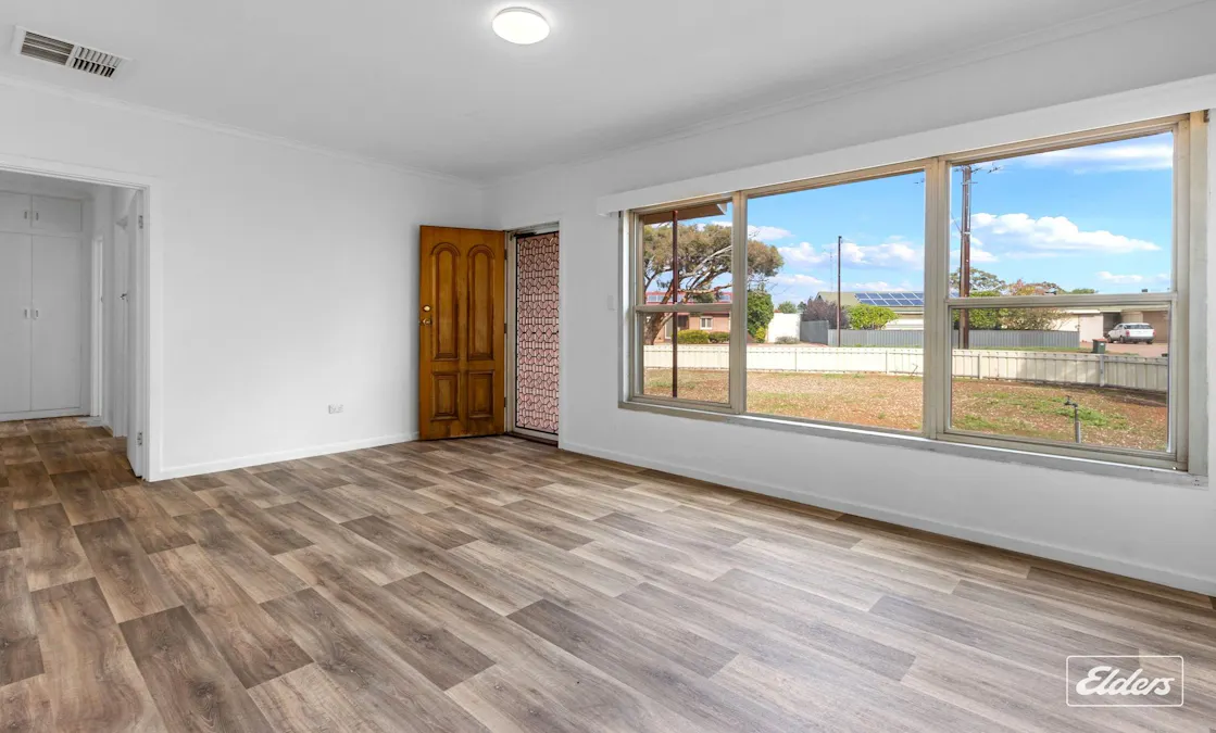 6 Flinders Avenue, Whyalla Stuart, SA, 5608 - Image 4