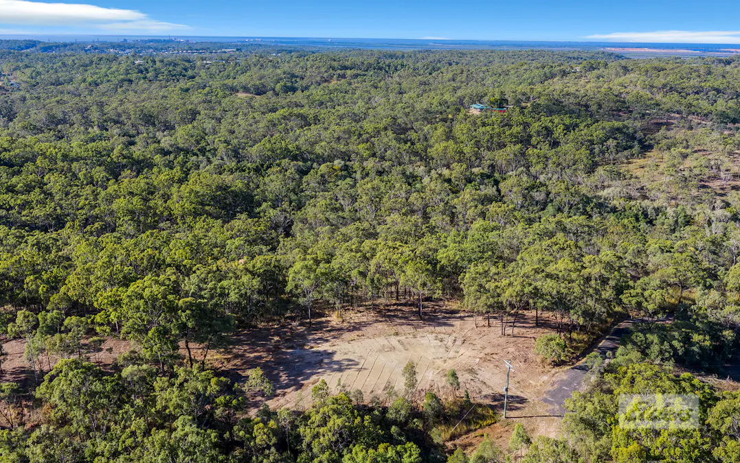 1/Booroo Road, O'connell, QLD, 4680 - Image 1