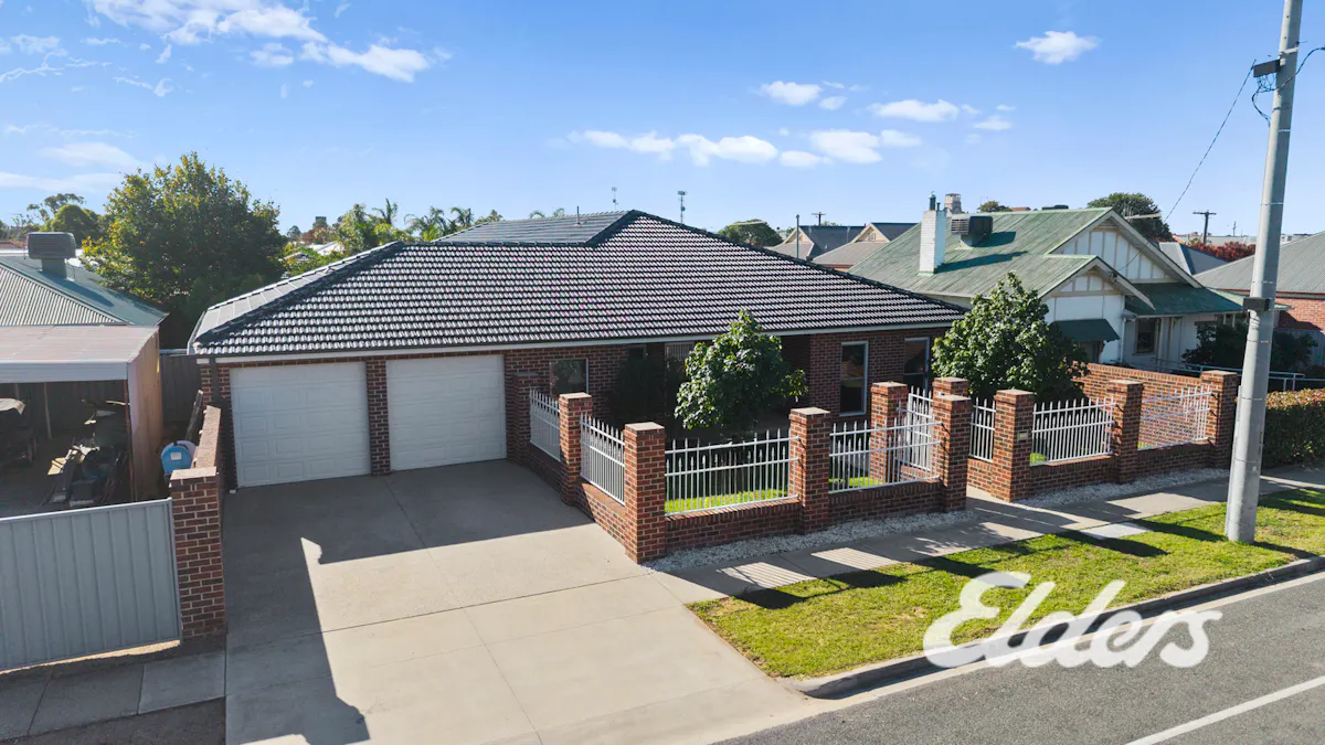 10 McNally Street, Yarrawonga, VIC, 3730 - Image 2