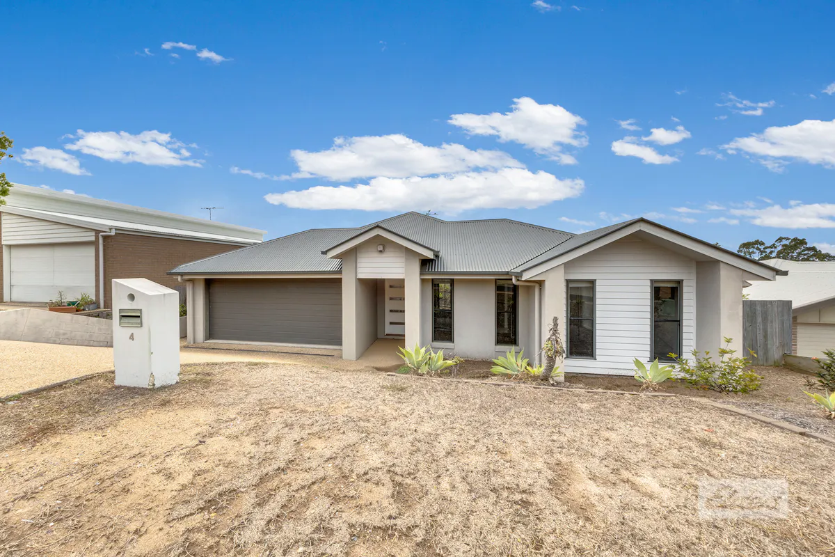 4 Deveney Drive — photo 2 of 15