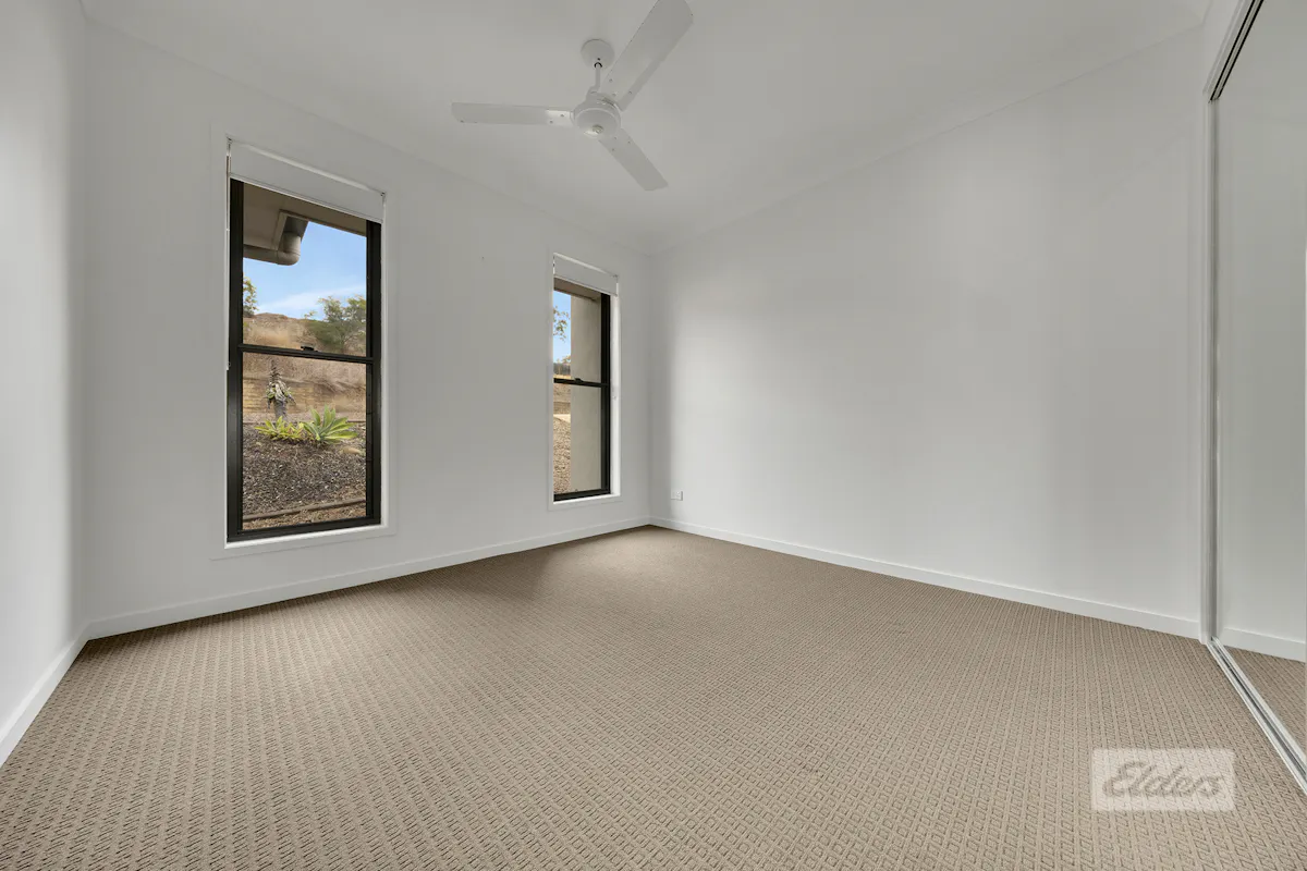 4 Deveney Drive — photo 11 of 15