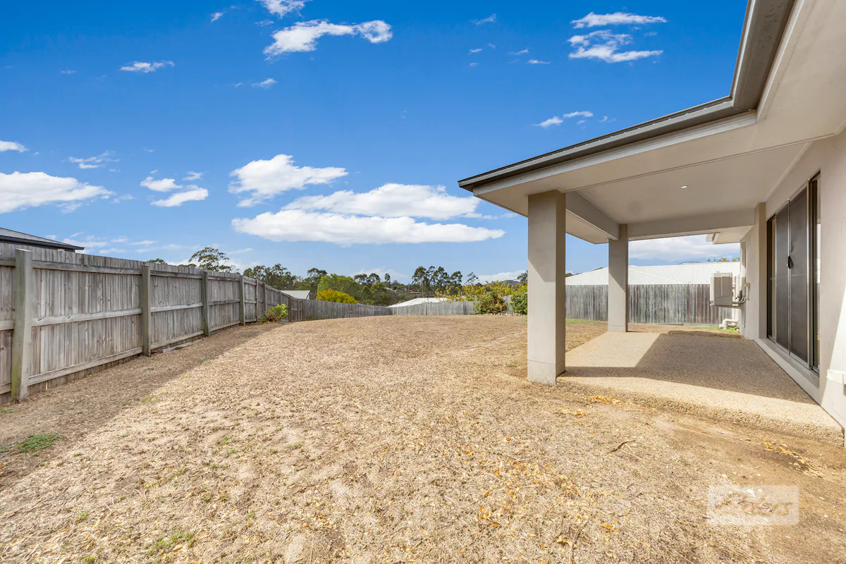 4 Deveney Drive — photo 14 of 15