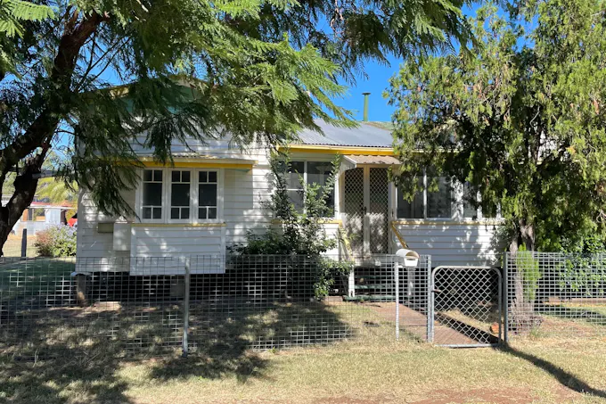 8 High Street, Jandowae, QLD, 4410 - Image 1