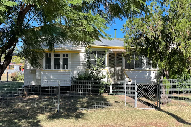 8 High Street, Jandowae, QLD, 4410