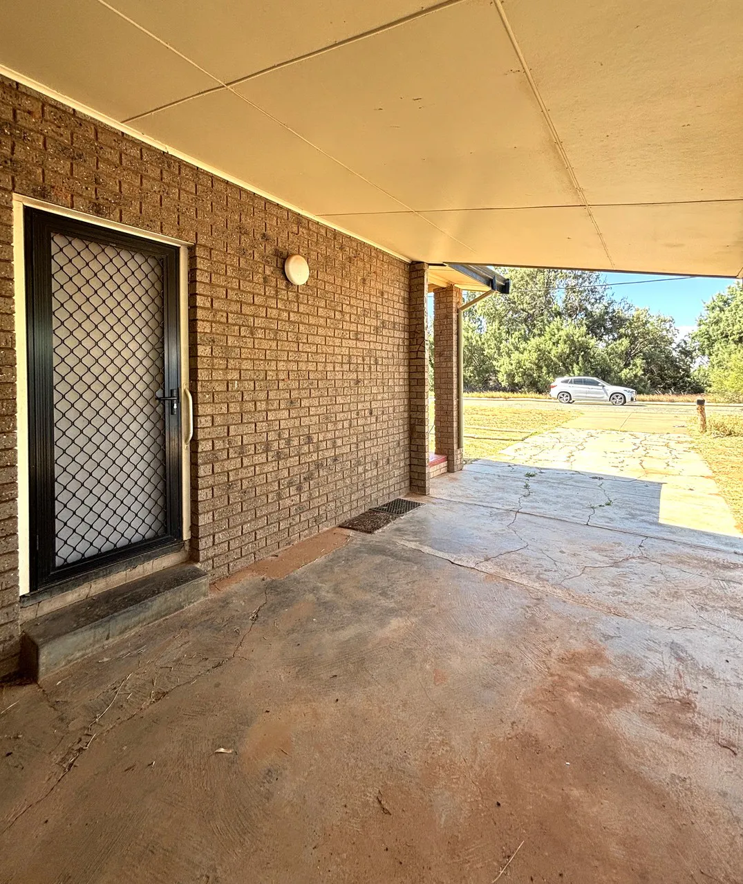 3 Kempton Way — photo 3 of 28