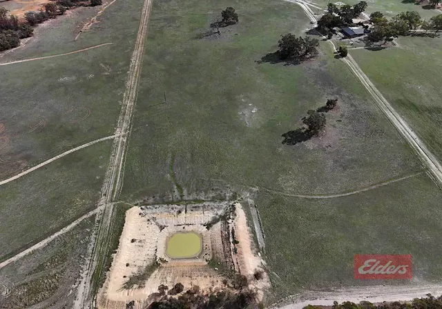 Narrakine Road — photo from Elders Real Estate Narrogin