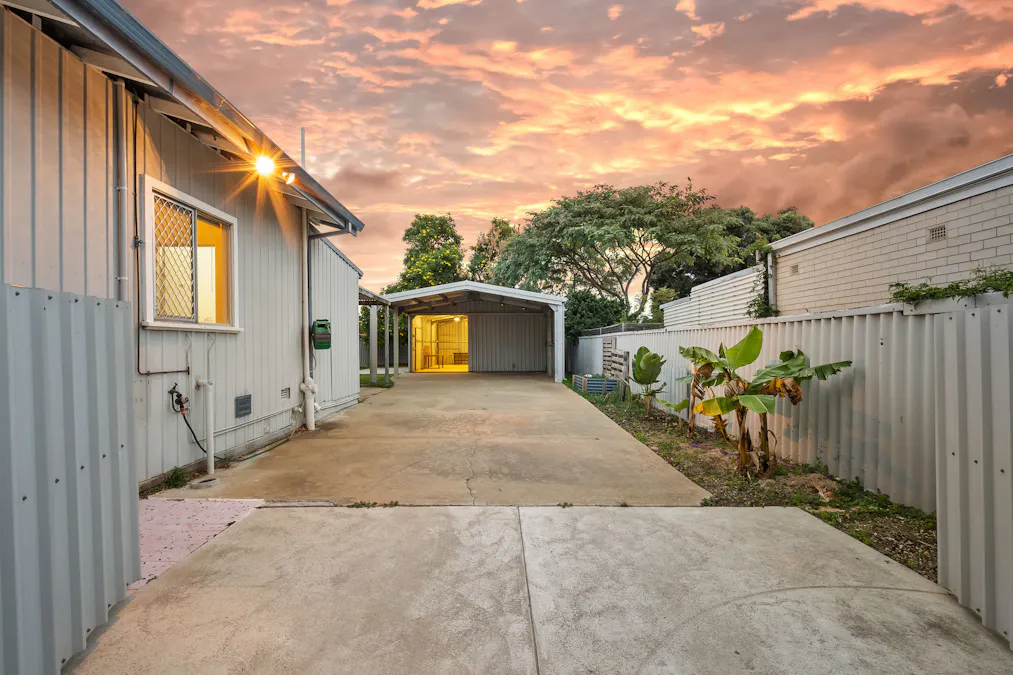 32 Fawdon Street, Safety Bay, WA, 6169 - Image 23