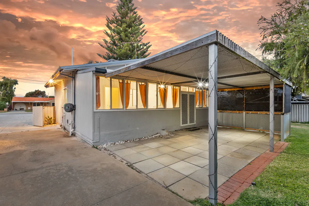 32 Fawdon Street, Safety Bay, WA, 6169 - Image 20