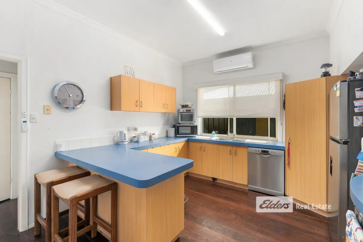 15 Ecclestone Street — photo 5 of 20