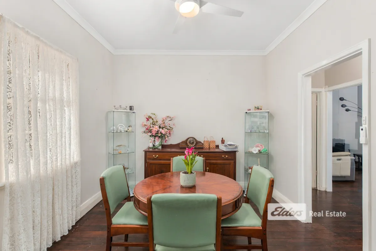 15 Ecclestone Street — photo 7 of 20