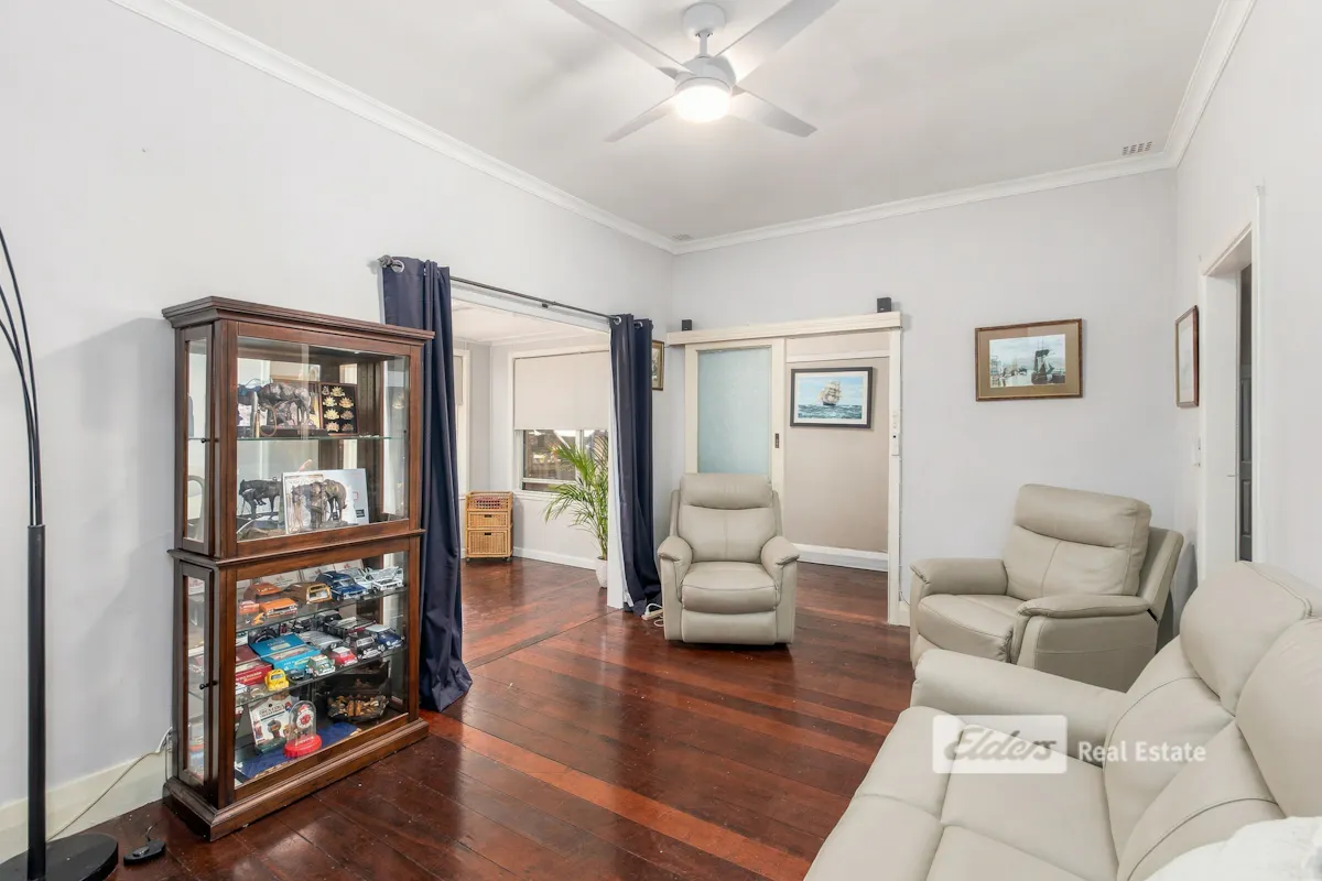 15 Ecclestone Street — photo 9 of 20