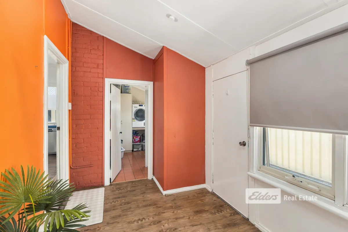 15 Ecclestone Street — photo 16 of 20