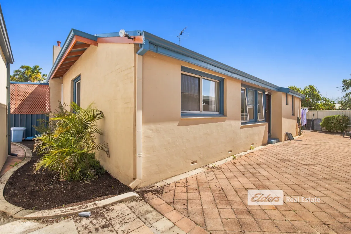 15 Ecclestone Street — photo 18 of 20