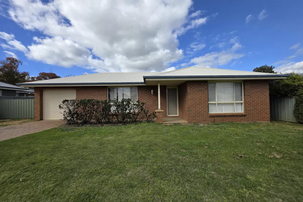 47 Doncaster Avenue, Dubbo, NSW, 2830 - Image 1