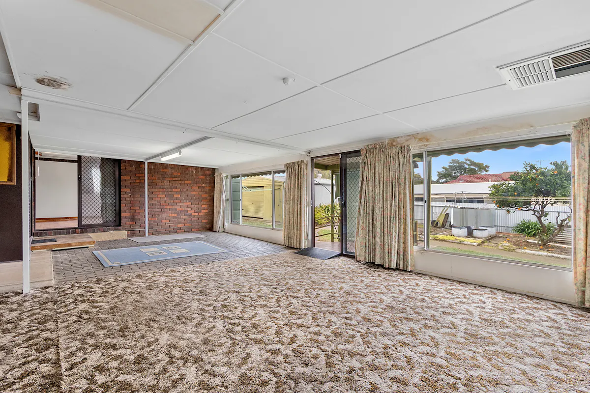 3 Lydia Avenue — photo 14 of 21