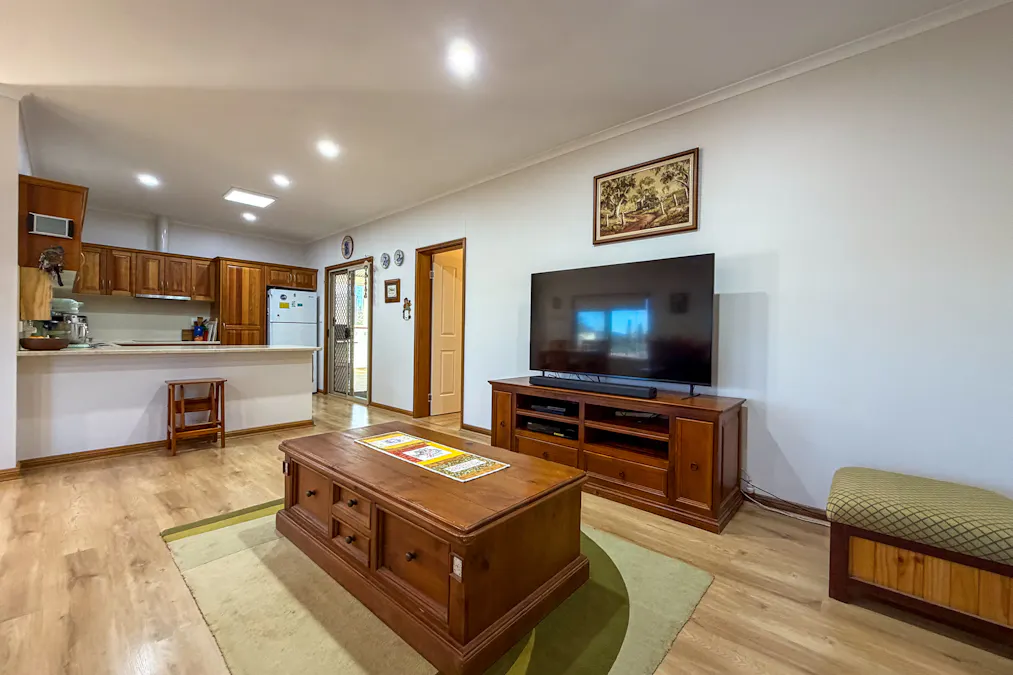 14 Jacob Street, Cowell, SA, 5602 - Image 7