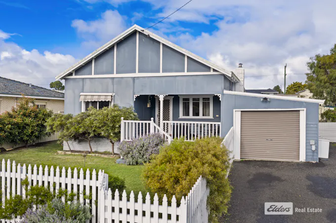 61 Katoomba Street, Orana, WA, 6330 - Image 1
