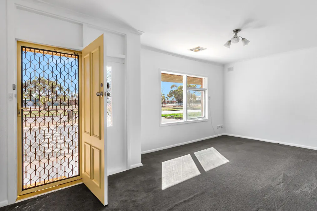 321 Jenkins Avenue, Whyalla Stuart, SA, 5608 - Image 3
