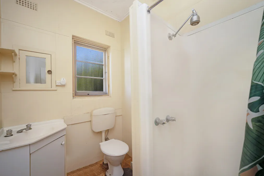 88 Kennedy Street, Hamilton, VIC, 3300 - Image 6