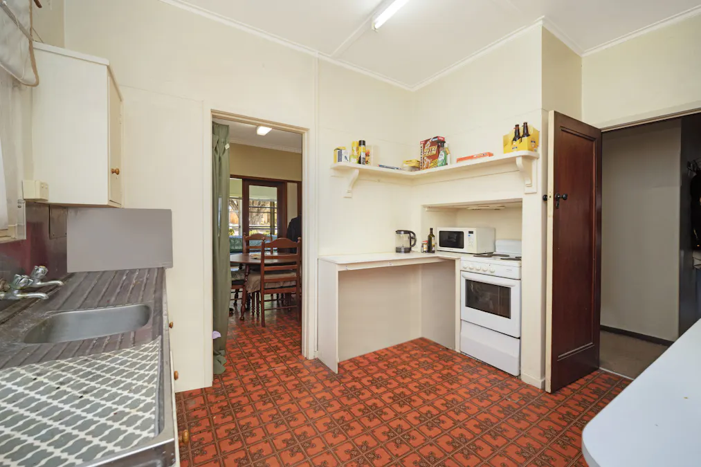 88 Kennedy Street, Hamilton, VIC, 3300 - Image 4