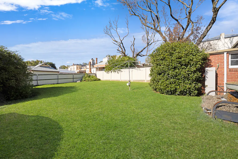 88 Kennedy Street, Hamilton, VIC, 3300 - Image 10
