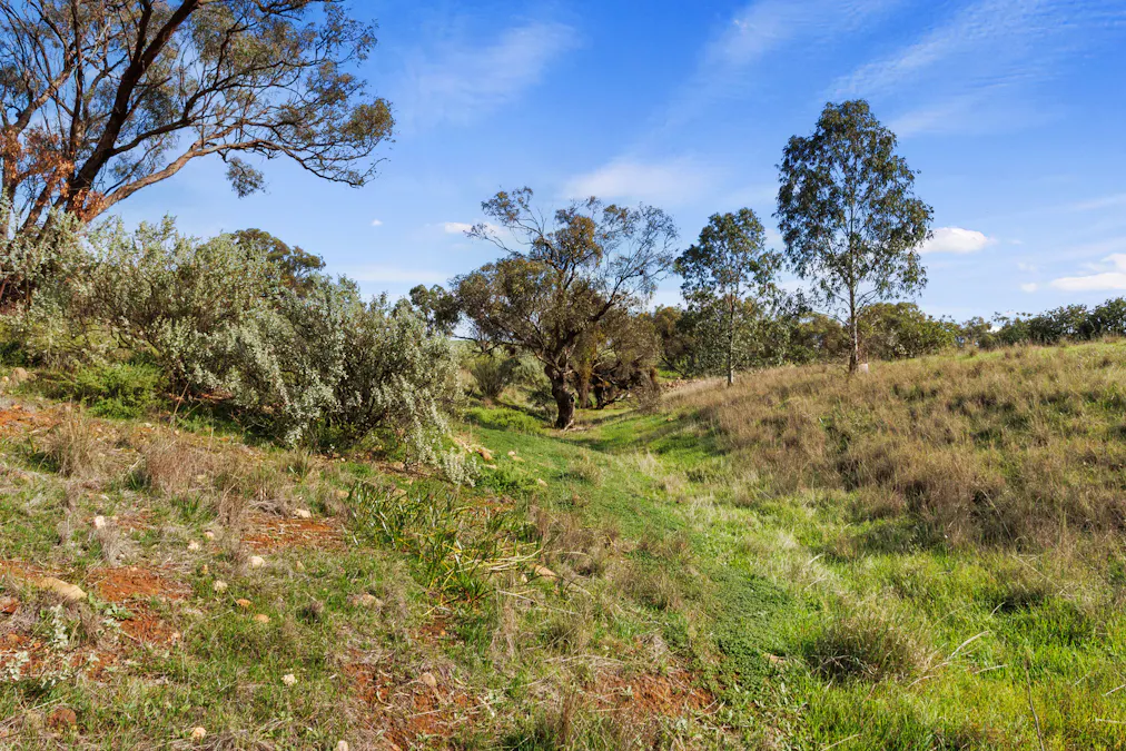 379/Aldenhoven Road, Salter Springs, SA, 5401 - Image 34