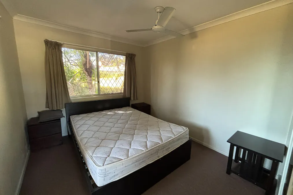 3/38 Yarroon Street, Gladstone Central, QLD, 4680 - Image 2