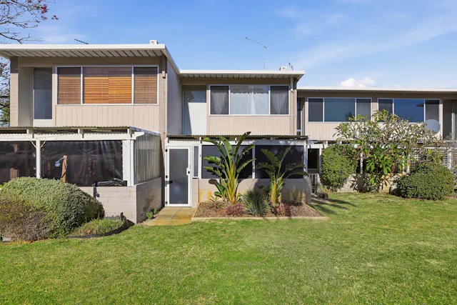 2/27 Harrison Street — photo from Elders Real Estate Rockingham & Baldivis