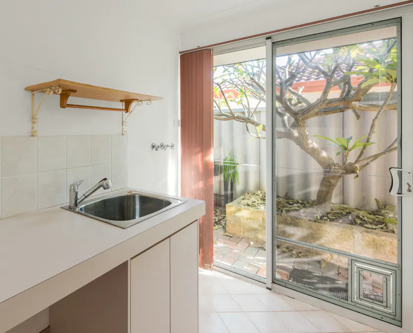 25 Vancouver Circle, Waikiki, WA, 6169 - Image 18