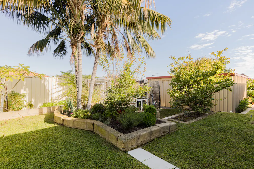 25 Vancouver Circle, Waikiki, WA, 6169 - Image 23