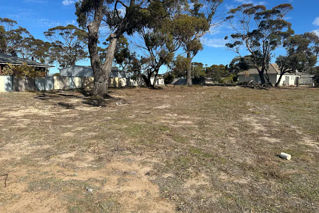 27 Whitehead Road — photo from Elders Real Estate - Katanning Specialists