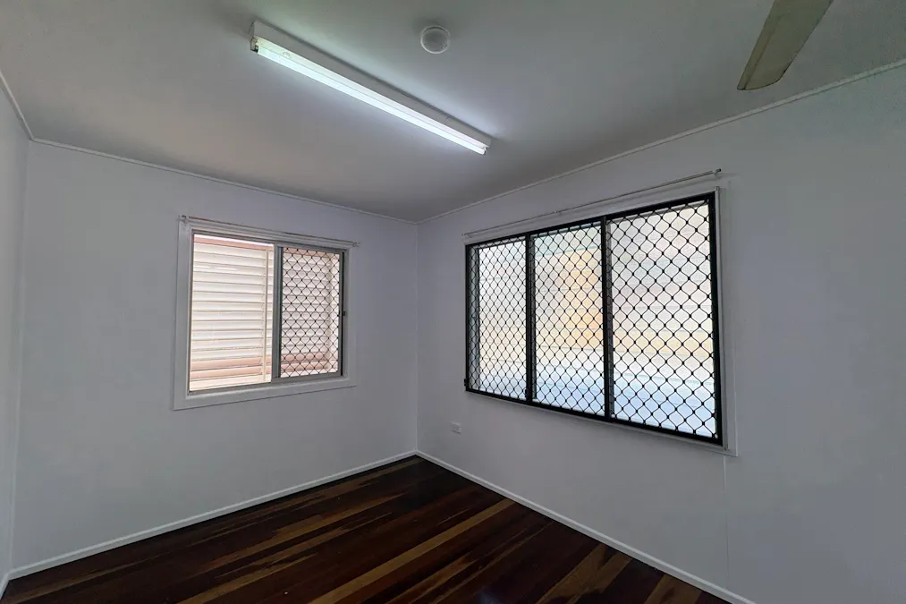 25 O'Malley Street, West Gladstone, QLD, 4680 - Image 5
