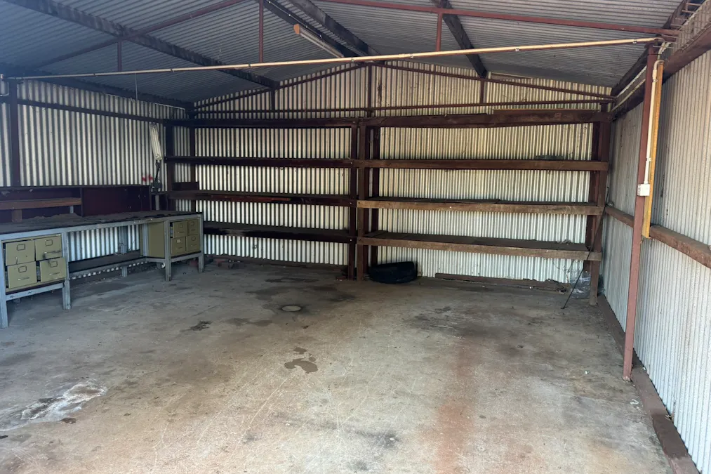 8 Ninth Road, York, WA, 6302 - Image 5
