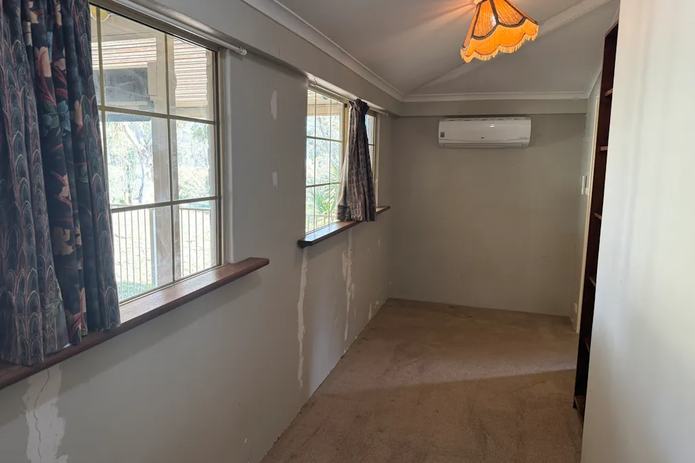 8 Ninth Road, York, WA, 6302 - Image 14