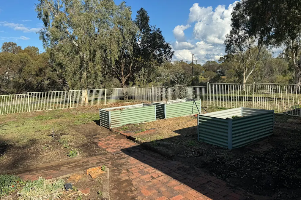 8 Ninth Road, York, WA, 6302 - Image 32