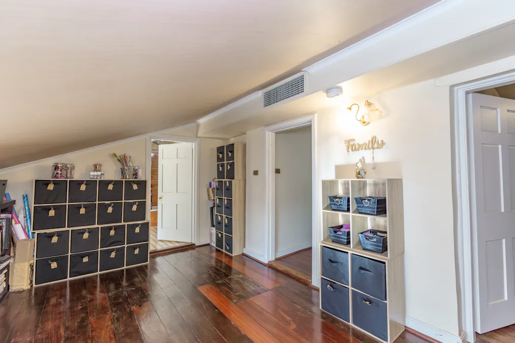 18 Avon Terrace, York, WA, 6302 - Image 20