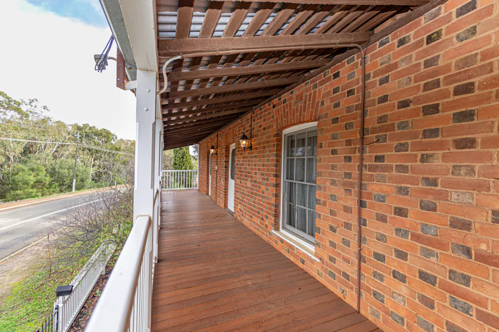 18 Avon Terrace, York, WA, 6302 - Image 24