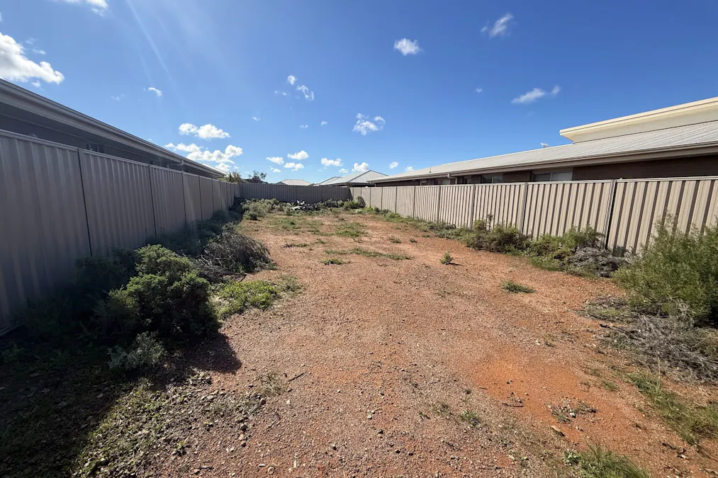 8 Bohlin Street, Whyalla Jenkins, SA, 5609 - Image 2
