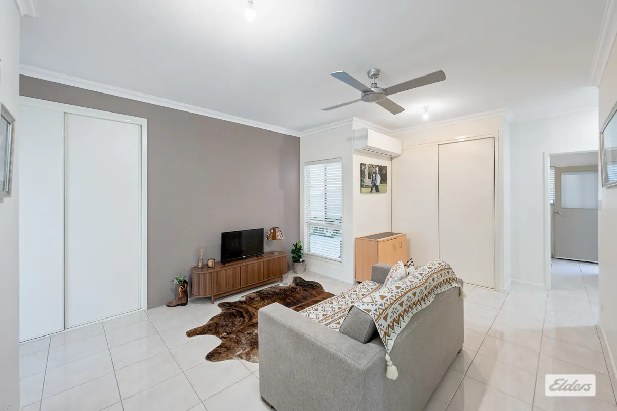 9 Riverside Drive — photo 19 of 30