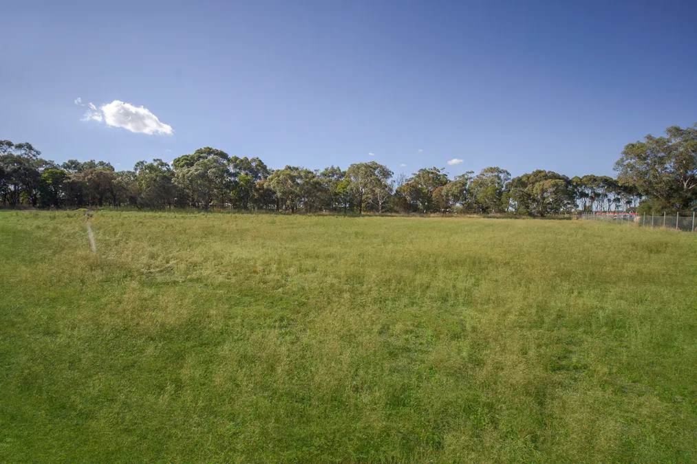 63 Wedge Street, Hamilton, VIC, 3300 - Image 2